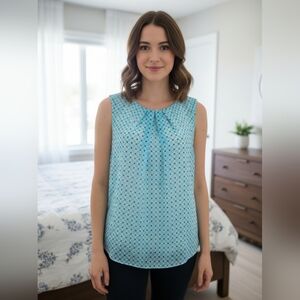 Suzy Shier Blue Patterned Sleeveless Top